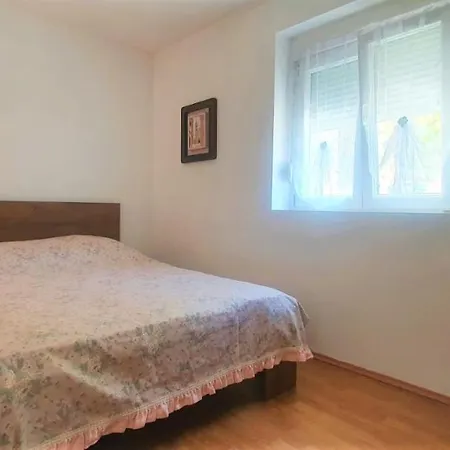 Apartament Fain - Private Parking