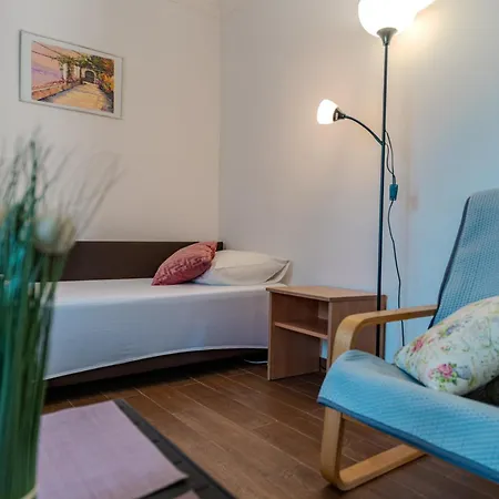 Fain - Private Parking Apartment Zadar